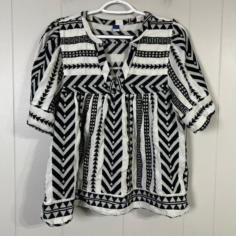 Old Navy Women’s Large Black White Geometric Peasant Blouse